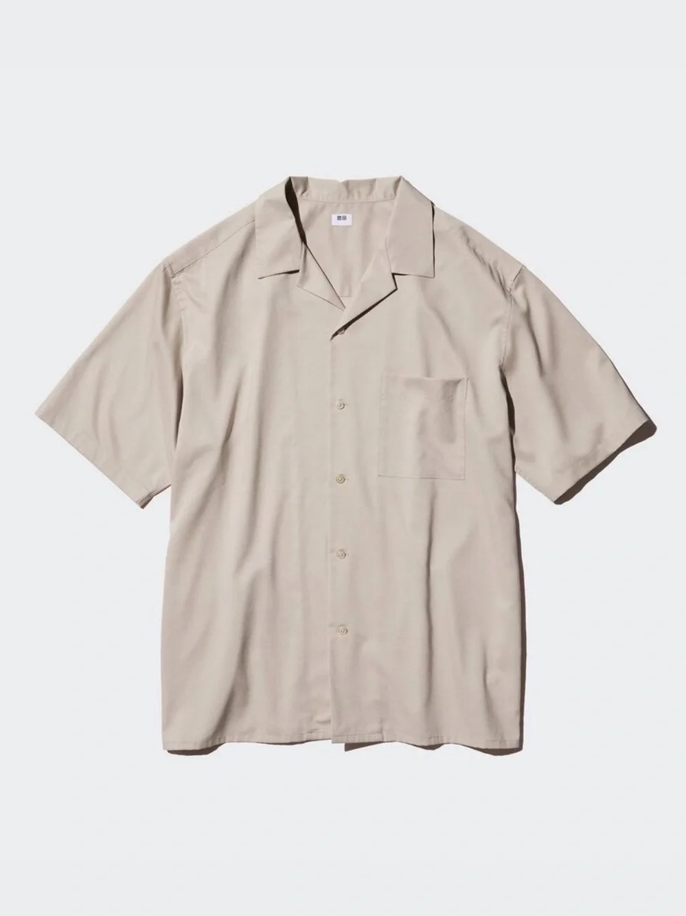 Uniqlo Men's Short Sleeve Open Collar Shirt in Beige Size M